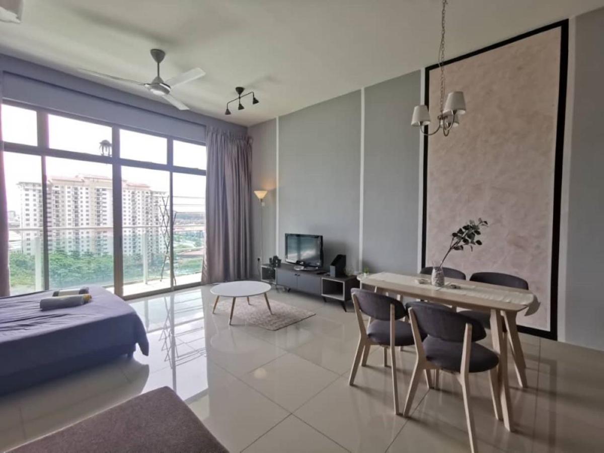11-Modern Homestay Palazio Lake View Mount Austin Palazio Near Aeon Themepark Toppen Ikea Johor Bahru Eksteriør bilde